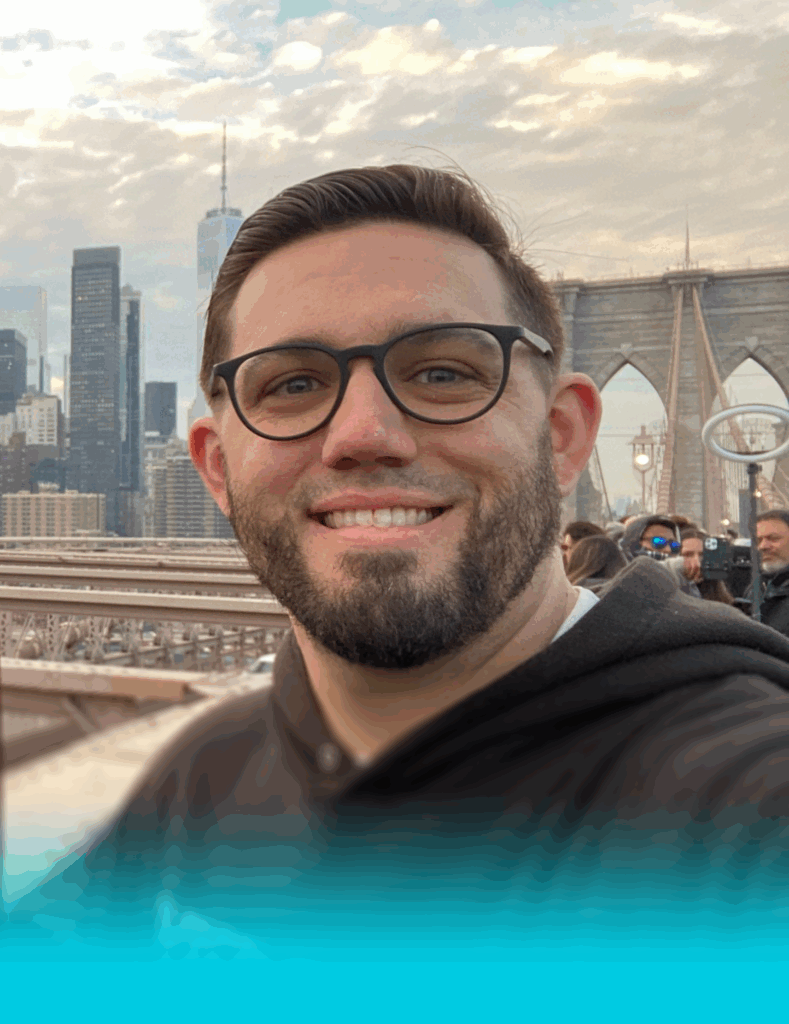 meonbrooklynbridge fadelightblue